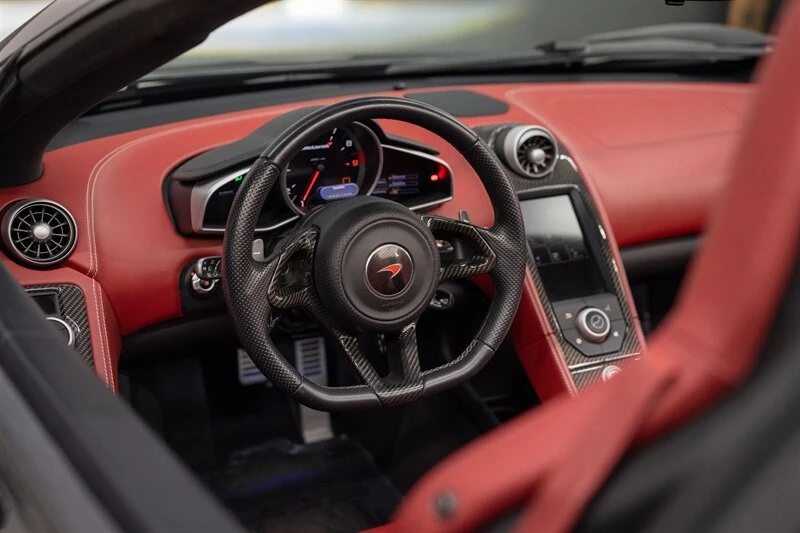 2015 McLaren 650S Spider - Image 10 of 21