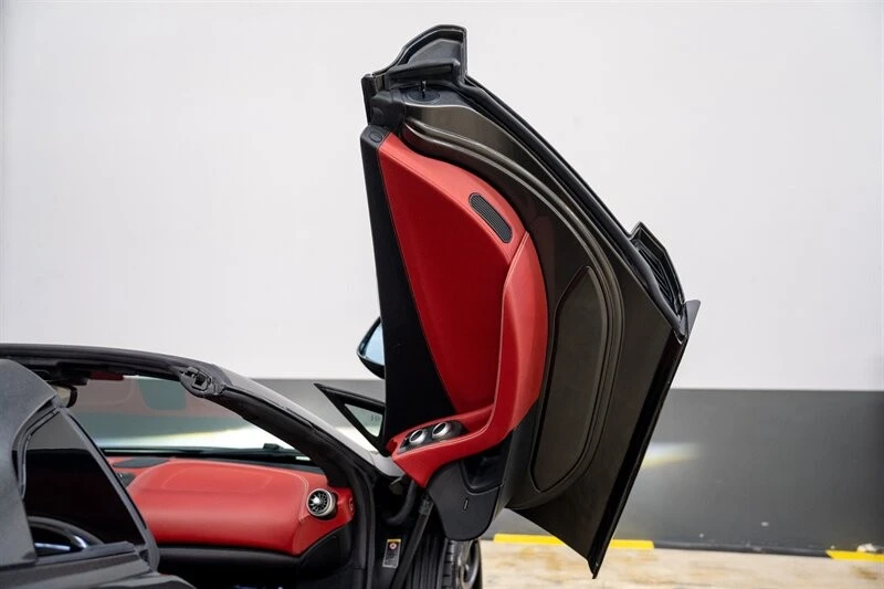 2015 McLaren 650S Spider - Image 18 of 21