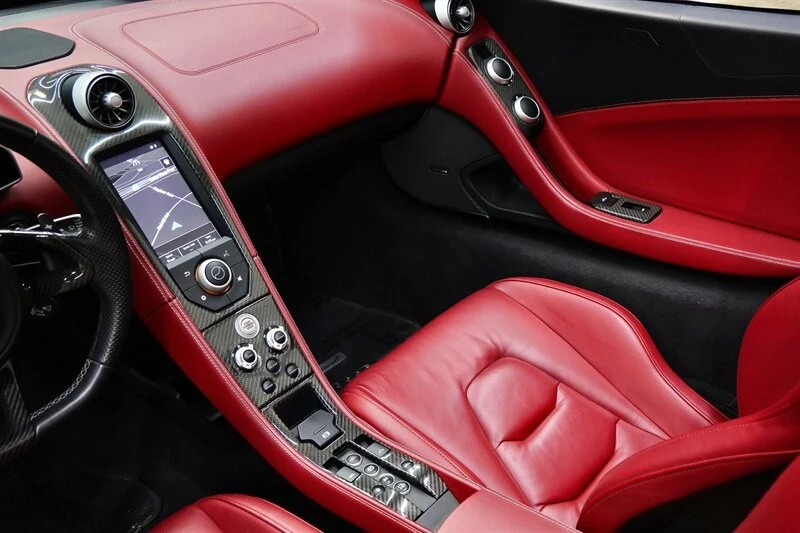 2015 McLaren 650S Spider - Image 12 of 31