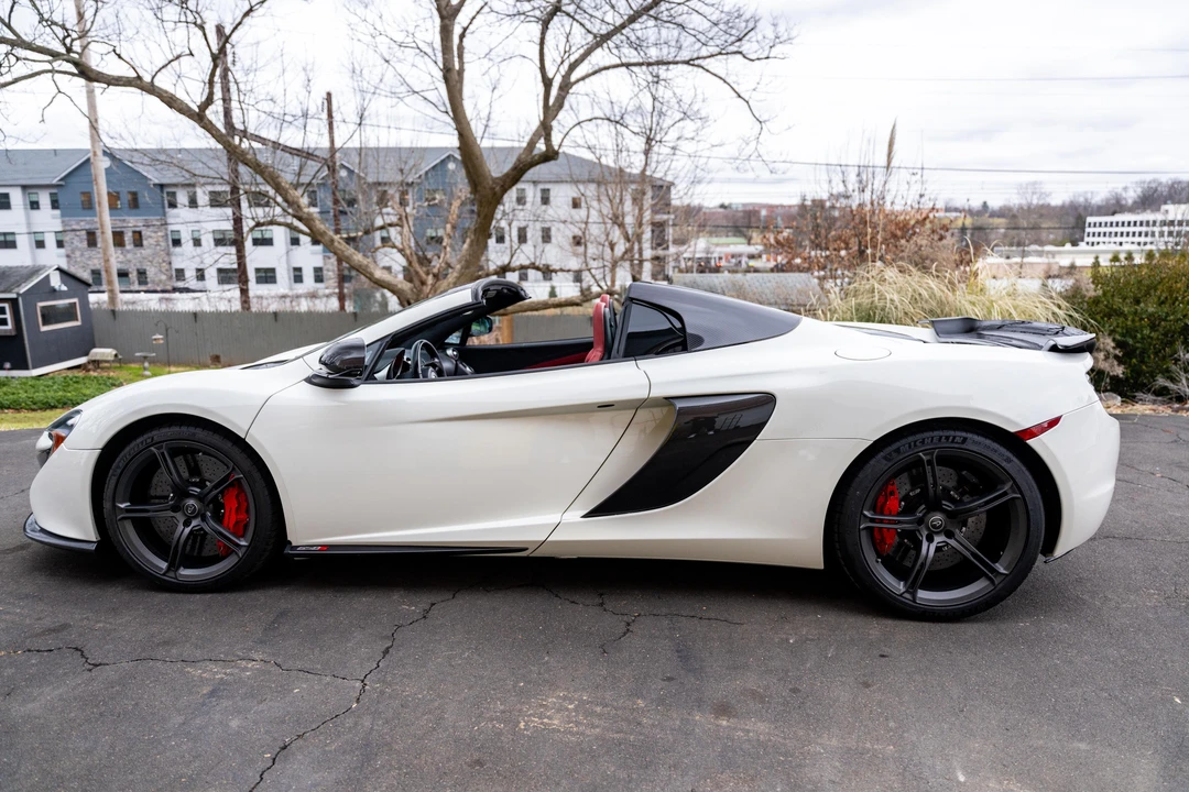 2015 McLaren 650S Spider - Image 8 of 31