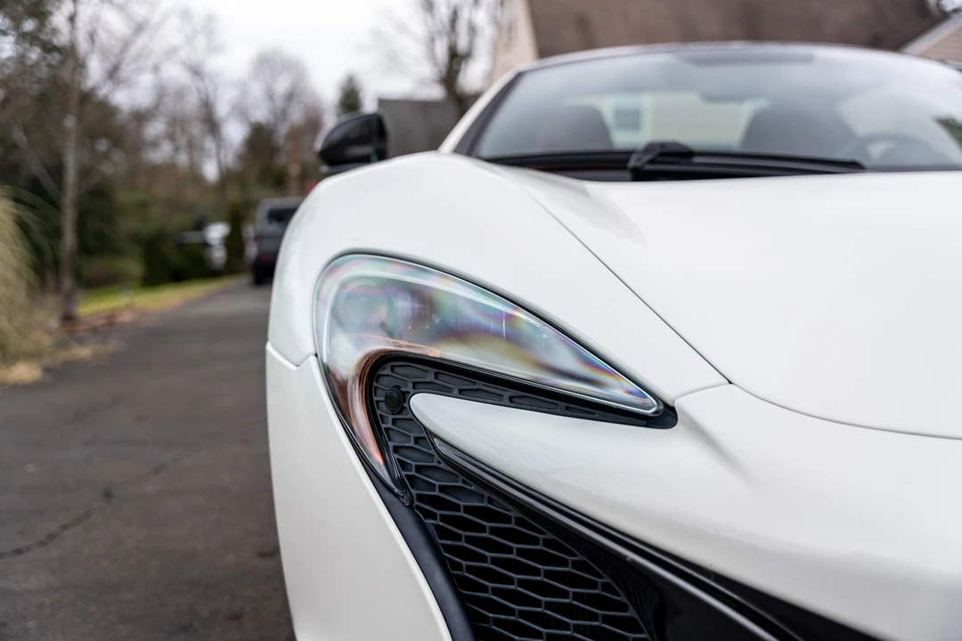 2015 McLaren 650S Spider - Image 19 of 31