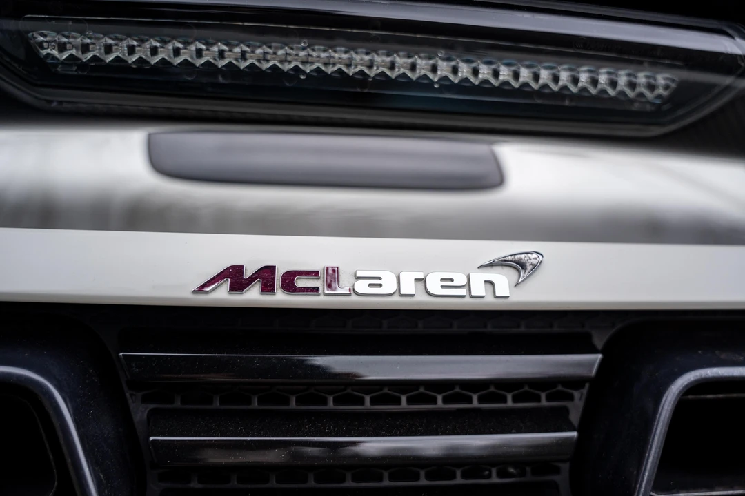 2015 McLaren 650S Spider - Image 24 of 31