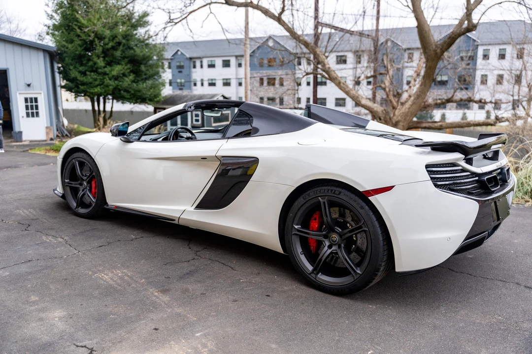 2015 McLaren 650S Spider - Image 9 of 31