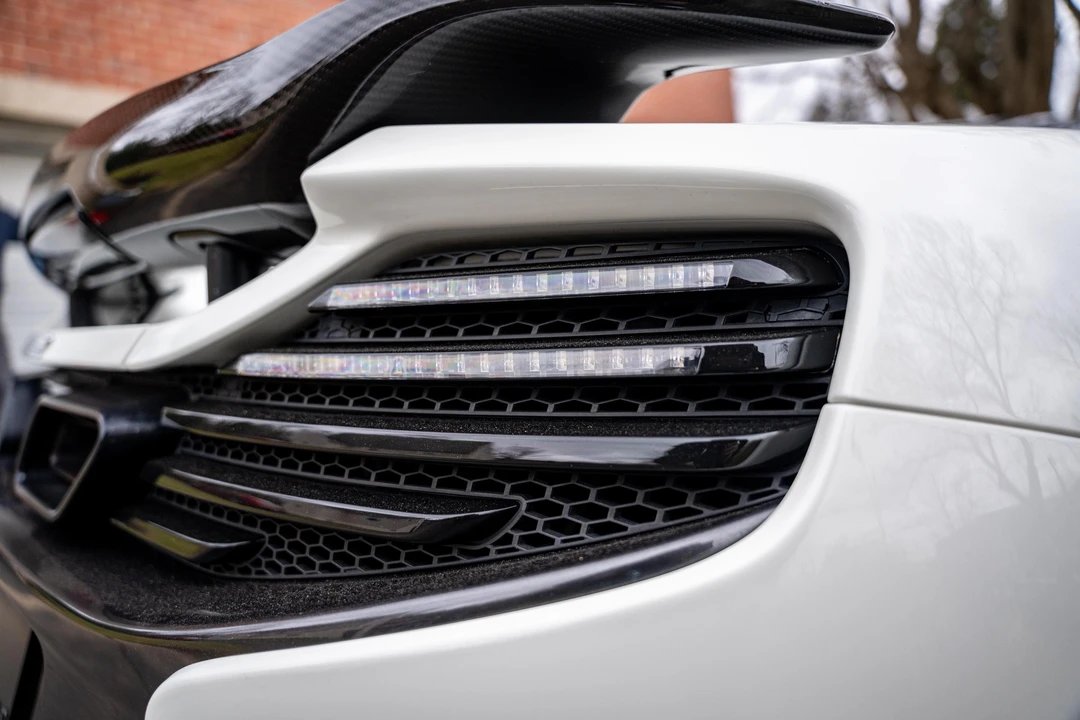 2015 McLaren 650S Spider - Image 27 of 31