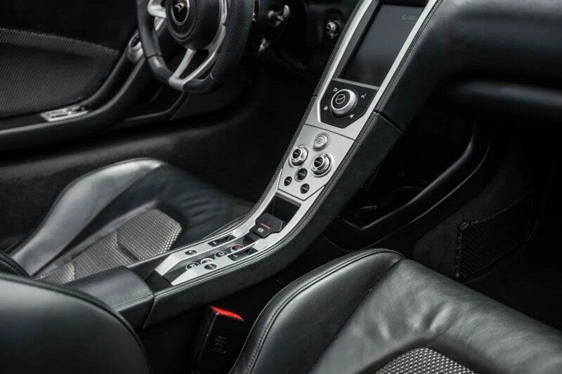 2015 McLaren 650S Spider - Image 28 of 31