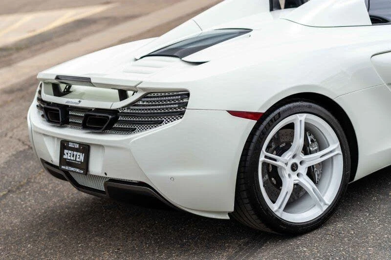 2015 McLaren 650S Spider - Image 18 of 31