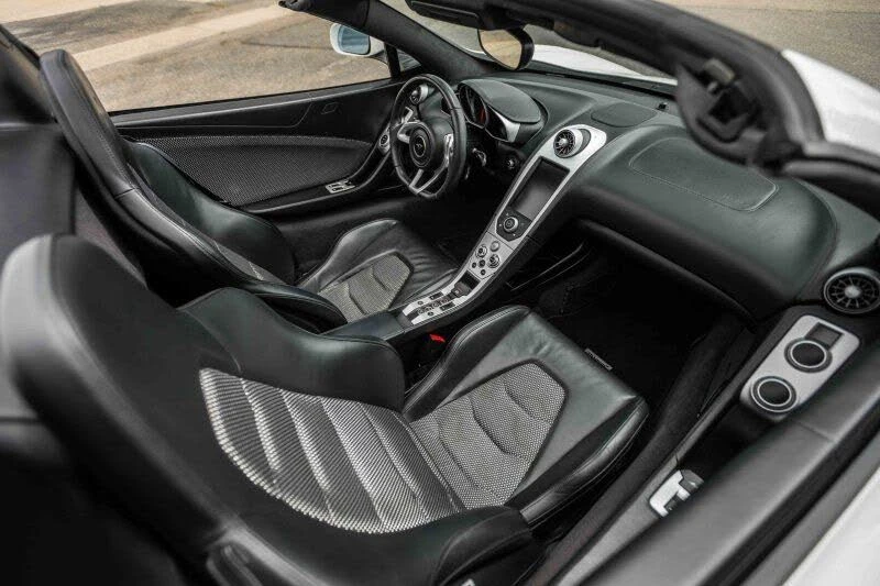 2015 McLaren 650S Spider - Image 29 of 31