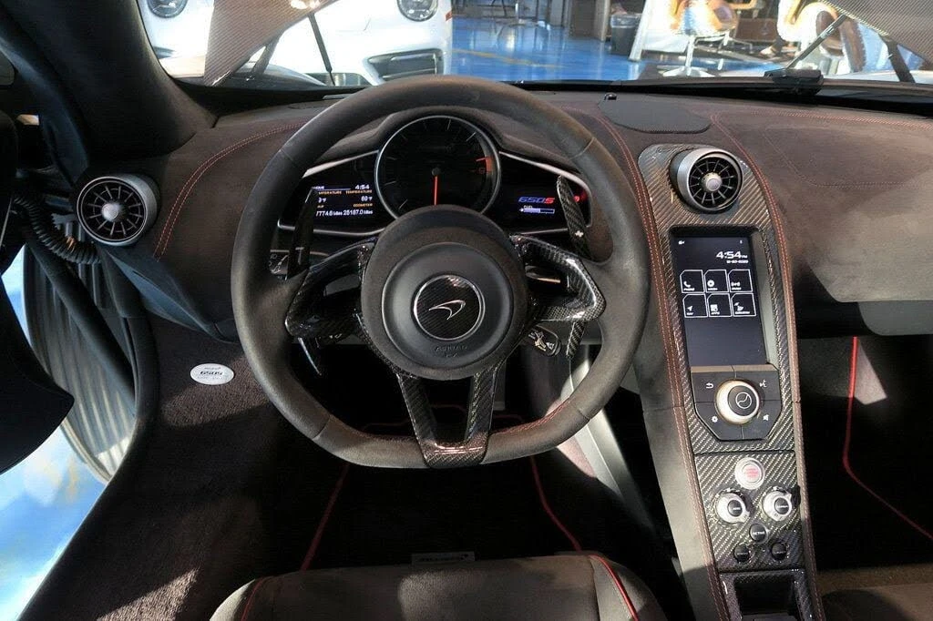 2015 McLaren 650S Spider - Image 20 of 31