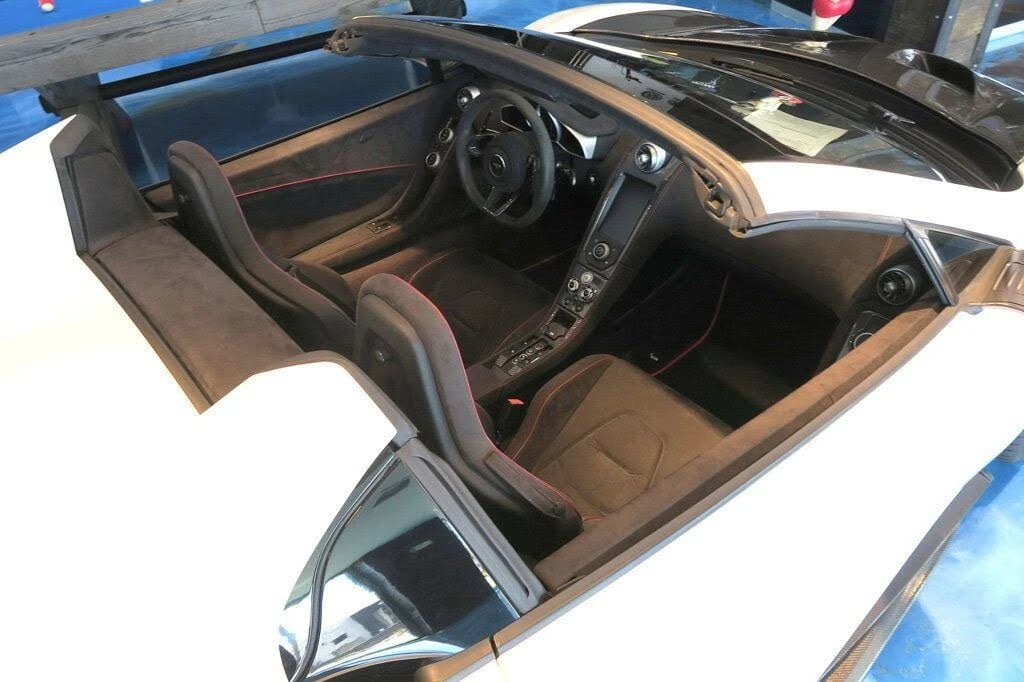 2015 McLaren 650S Spider - Image 15 of 31