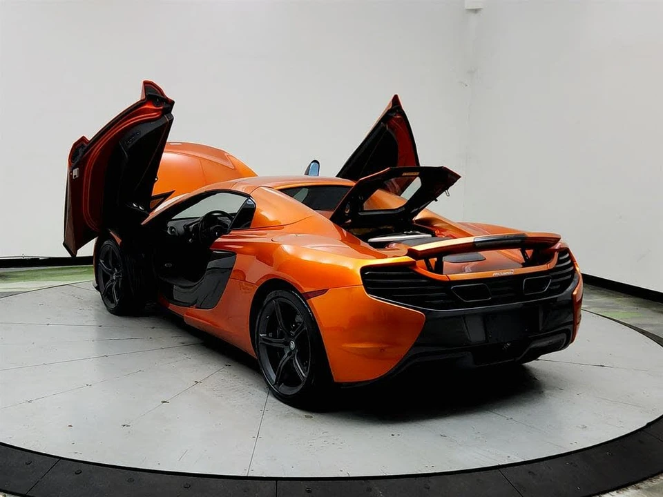 2015 McLaren 650S Spider - Image 12 of 31
