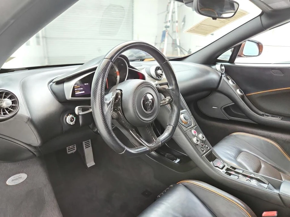 2015 McLaren 650S Spider - Image 13 of 31