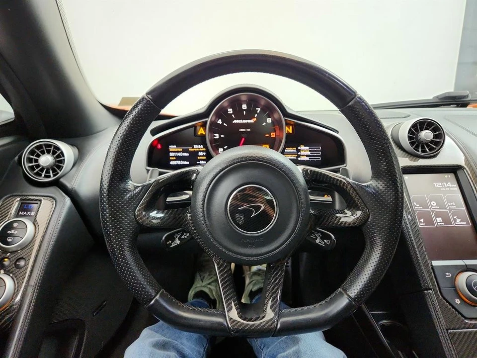2015 McLaren 650S Spider - Image 16 of 31
