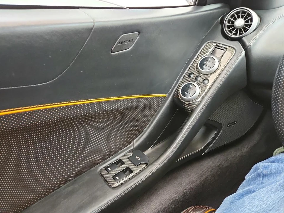 2015 McLaren 650S Spider - Image 21 of 31