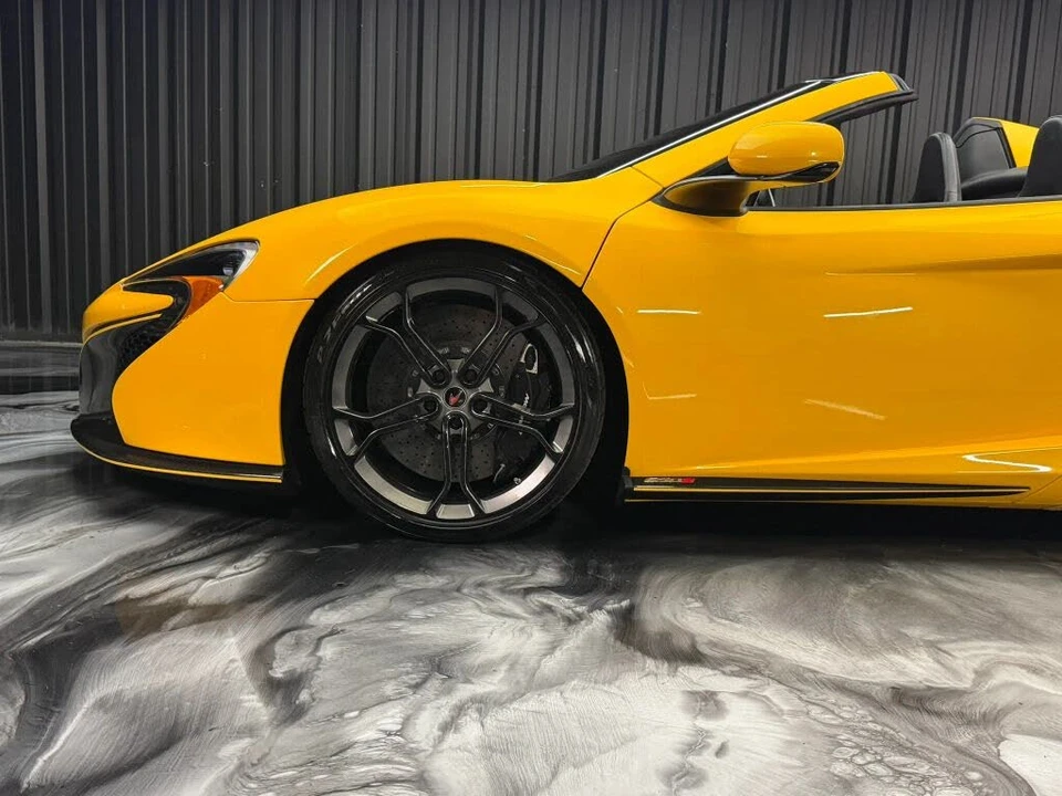 2015 McLaren 650S Spider - Image 12 of 31