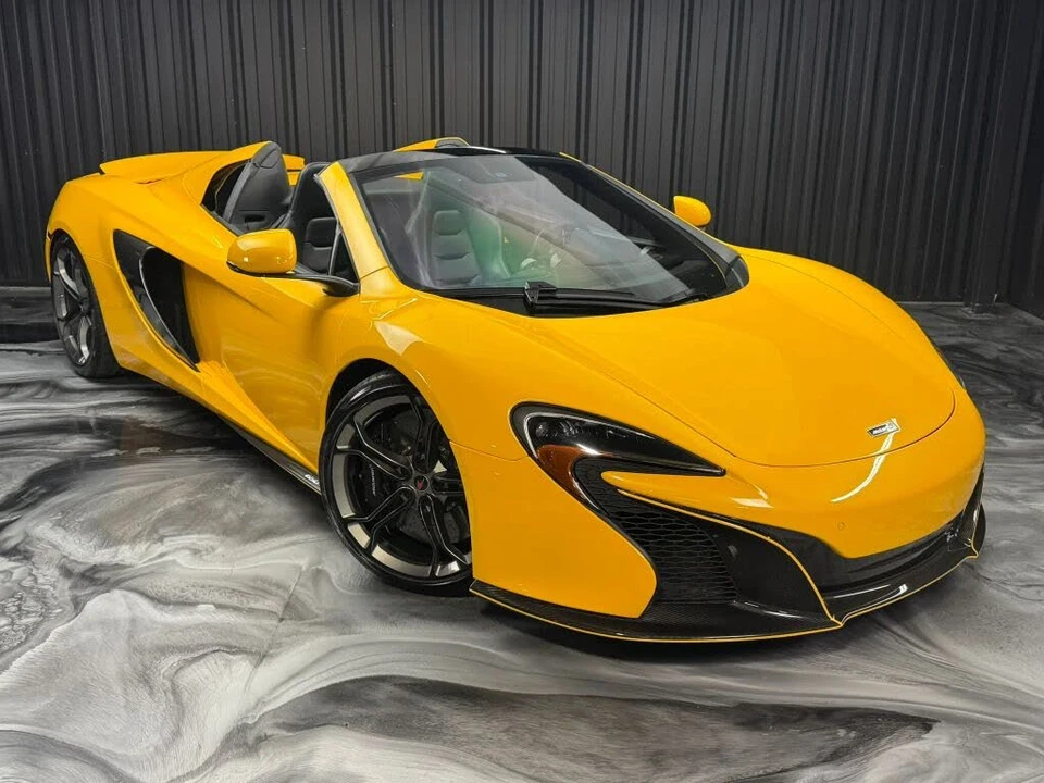 2015 McLaren 650S Spider - Image 19 of 31