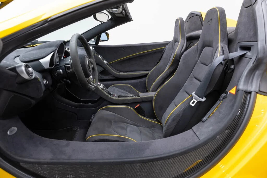2015 McLaren 650S Spider - Image 11 of 31