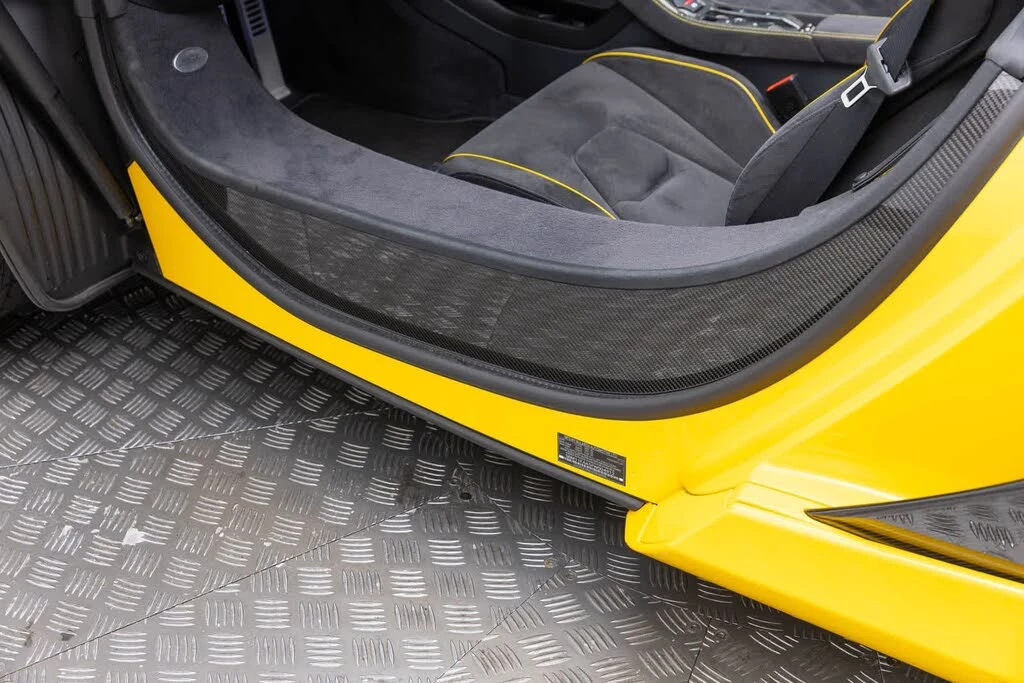 2015 McLaren 650S Spider - Image 26 of 31
