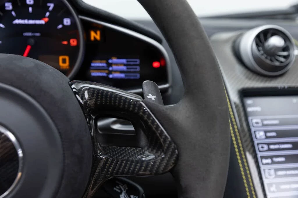 2015 McLaren 650S Spider - Image 31 of 31