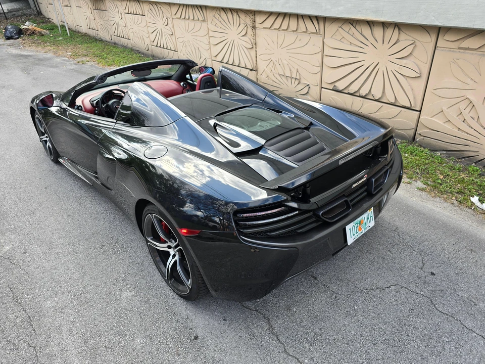 2015 McLaren 650S Spider - Image 11 of 31