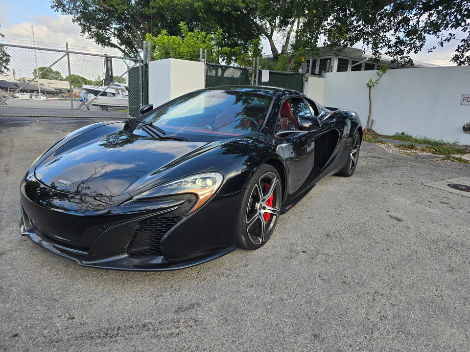 2015 McLaren 650S Spider - Image 17 of 31