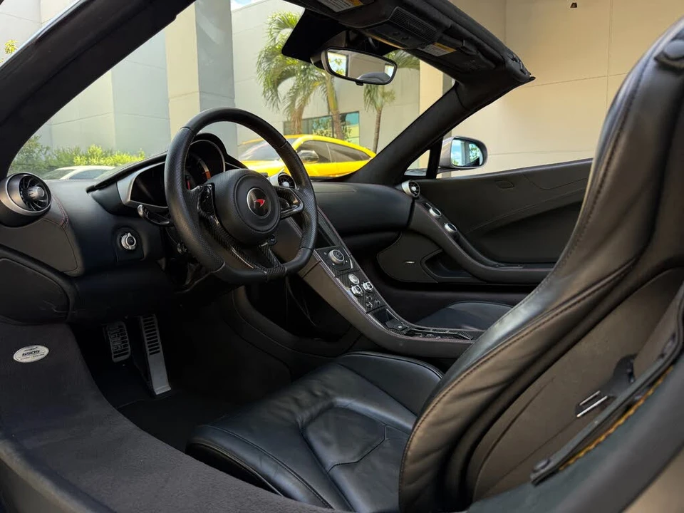 2015 McLaren 650S Spider - Image 21 of 31