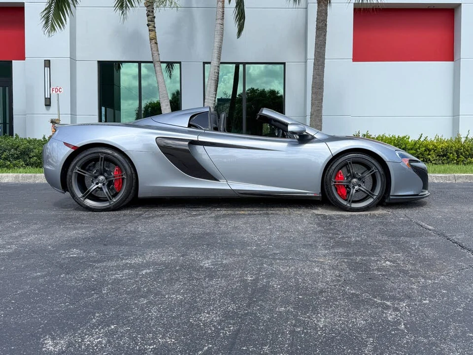 2015 McLaren 650S Spider - Image 2 of 31