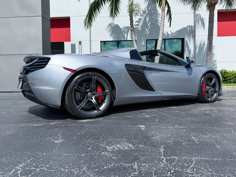 2015 McLaren 650S Spider - Image 18 of 31