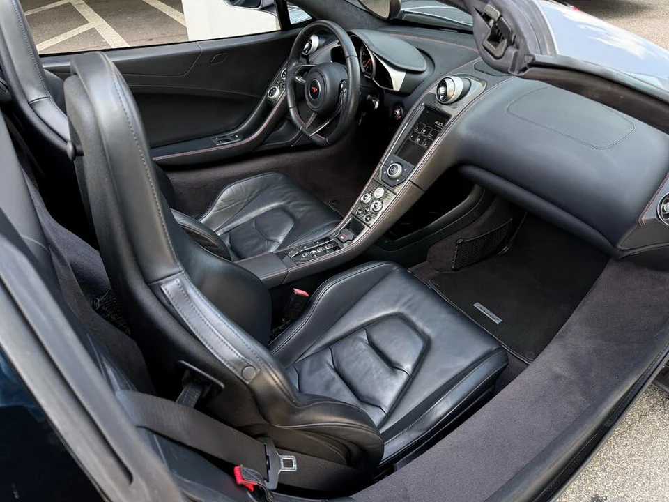 2015 McLaren 650S Spider - Image 31 of 31