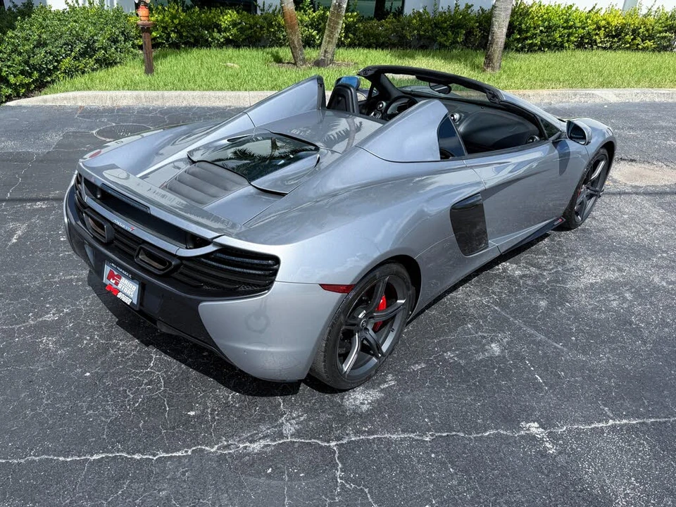 2015 McLaren 650S Spider - Image 16 of 31