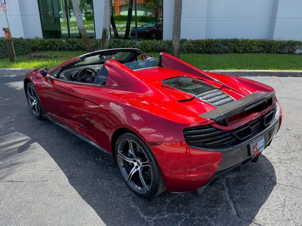 2015 McLaren 650S Spider - Image 14 of 31