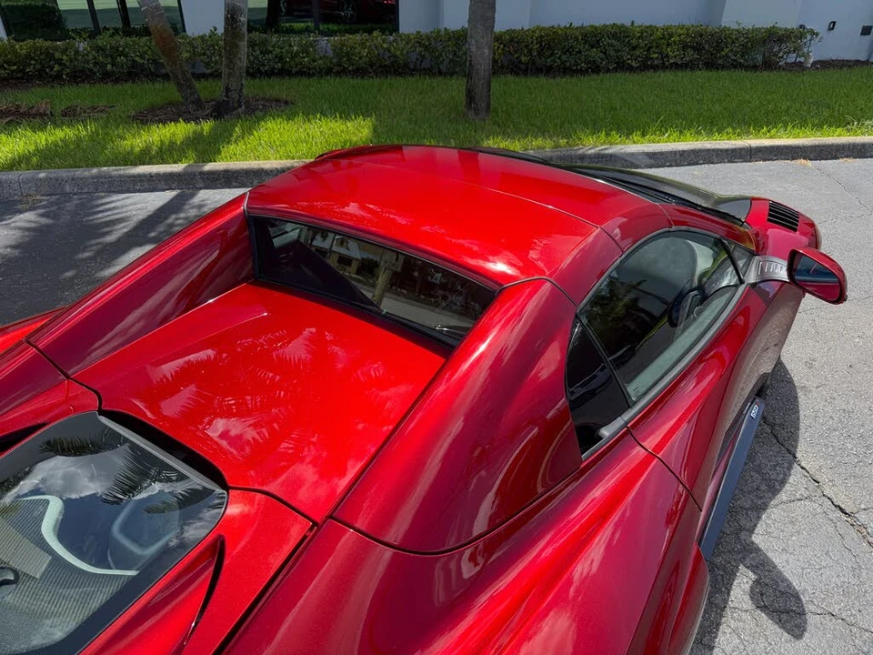 2015 McLaren 650S Spider - Image 24 of 31