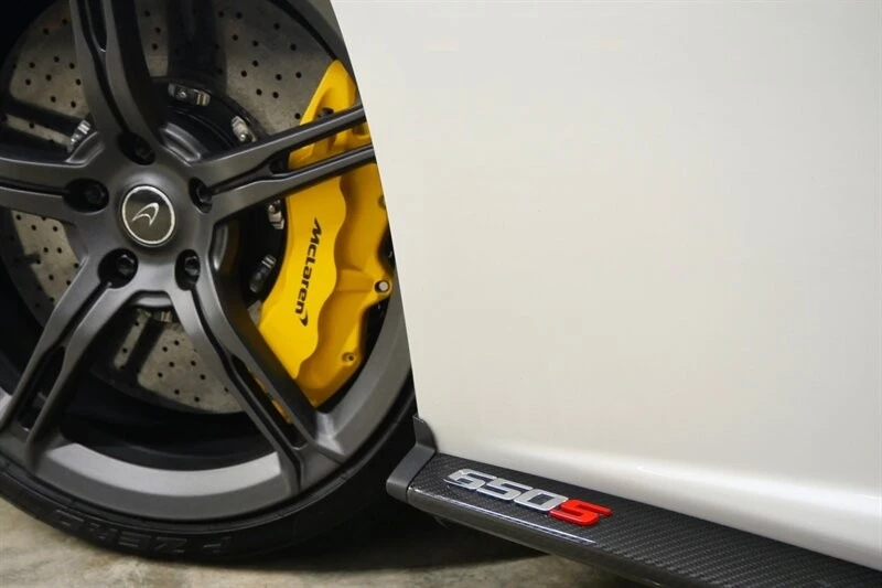 2015 McLaren 650S Spider - Image 17 of 21