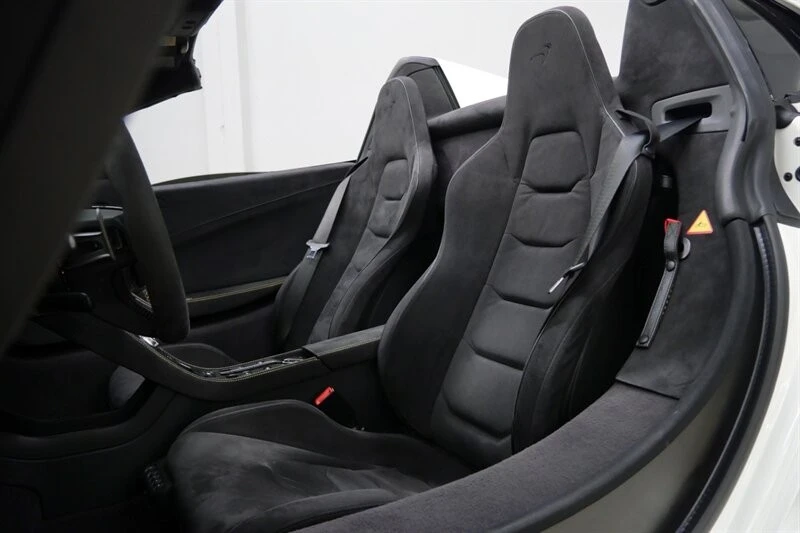 2015 McLaren 650S Spider - Image 11 of 21