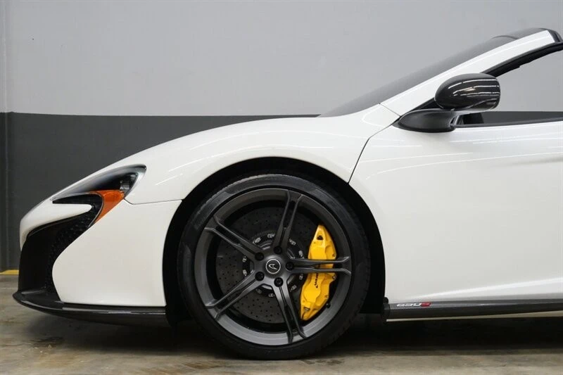 2015 McLaren 650S Spider - Image 10 of 21
