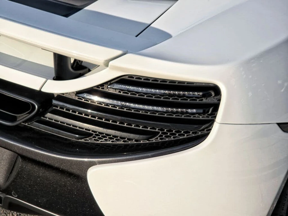 2015 McLaren 650S Spider - Image 22 of 31