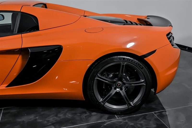 2015 McLaren 650S Spider - Image 9 of 21