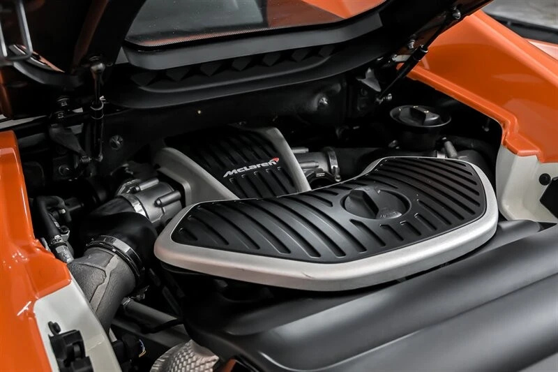 2015 McLaren 650S Spider - Image 16 of 21