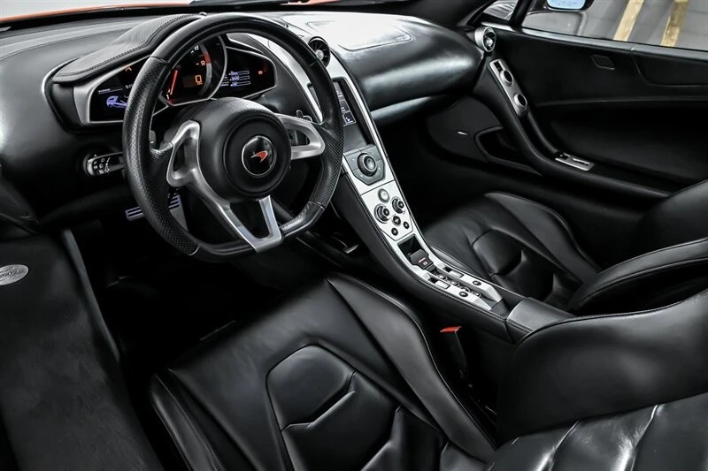 2015 McLaren 650S Spider - Image 18 of 21