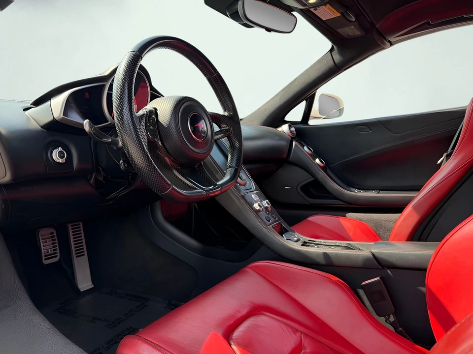 2015 McLaren 650S Spider - Image 2 of 31