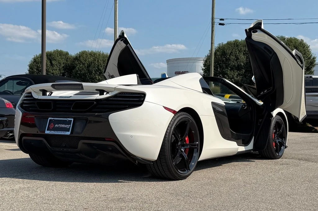 2015 McLaren 650S Spider - Image 22 of 31