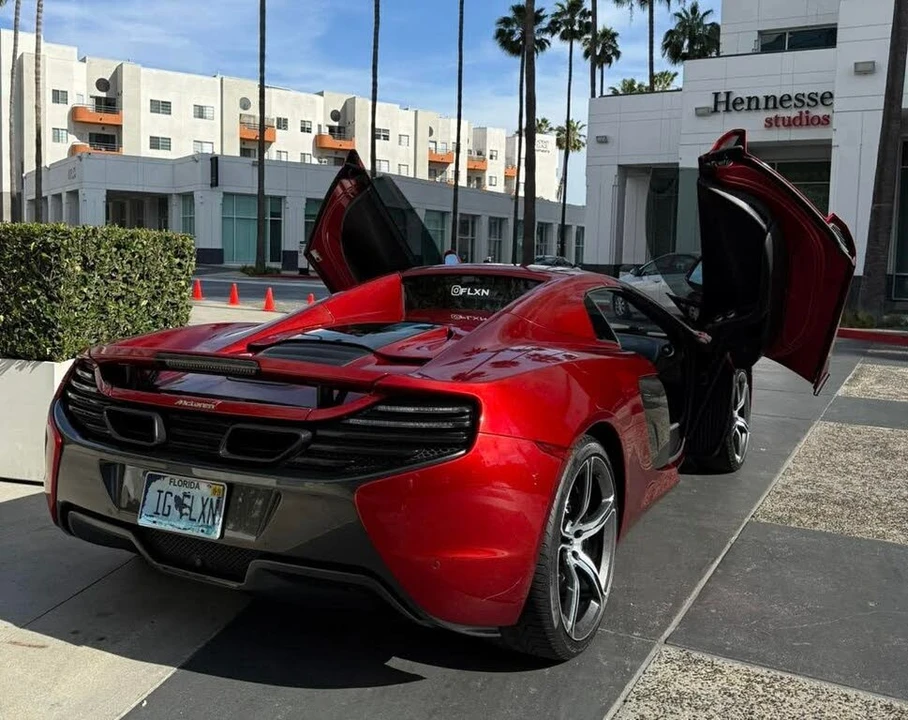 2015 McLaren 650S Spider - Image 23 of 31