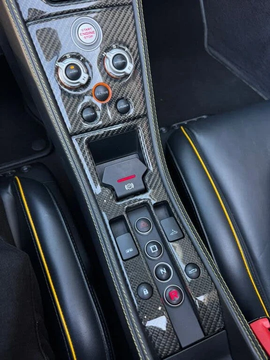 2015 McLaren 650S Spider - Image 25 of 31