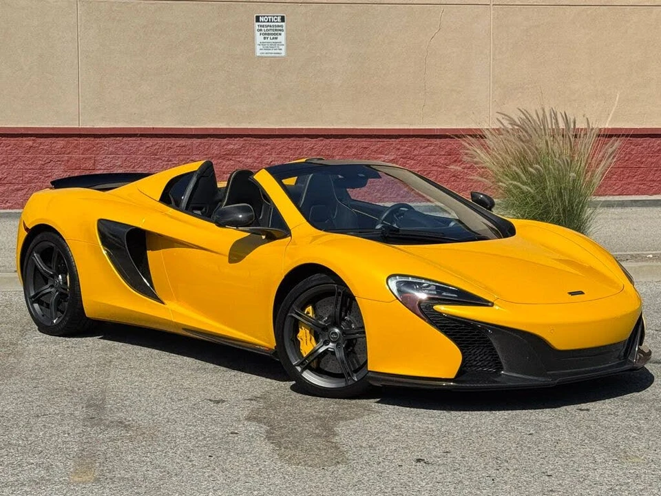 2015 McLaren 650S Spider - Image 11 of 31