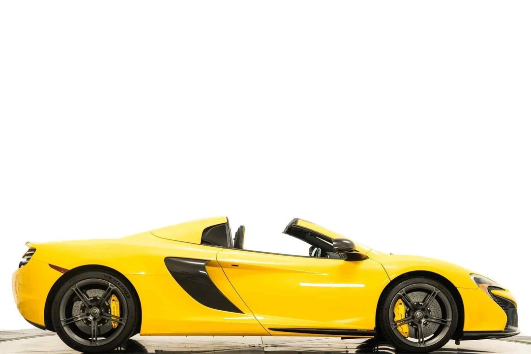 2015 McLaren 650S Spider - Image 2 of 21