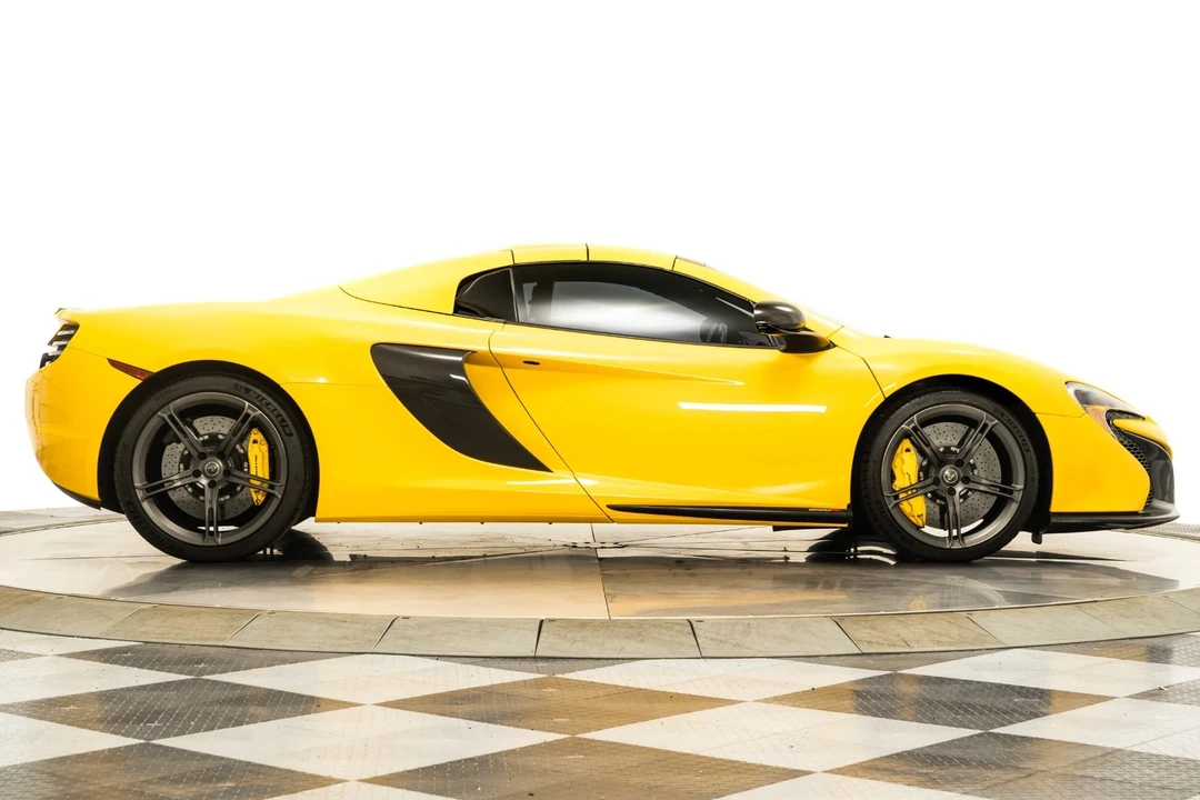 2015 McLaren 650S Spider - Image 18 of 21