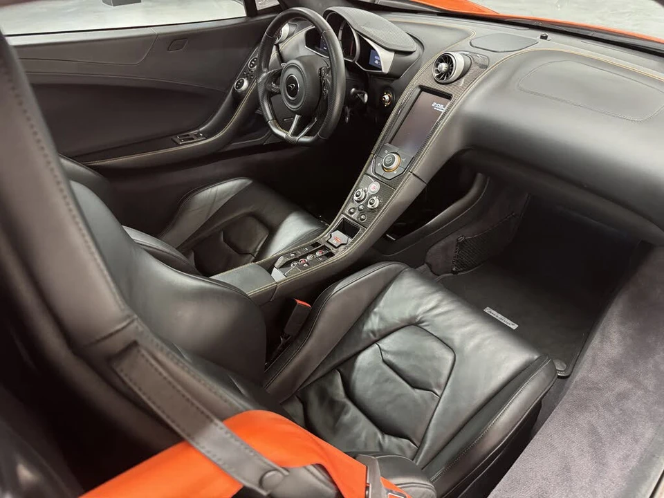 2015 McLaren 650S Spider - Image 13 of 14