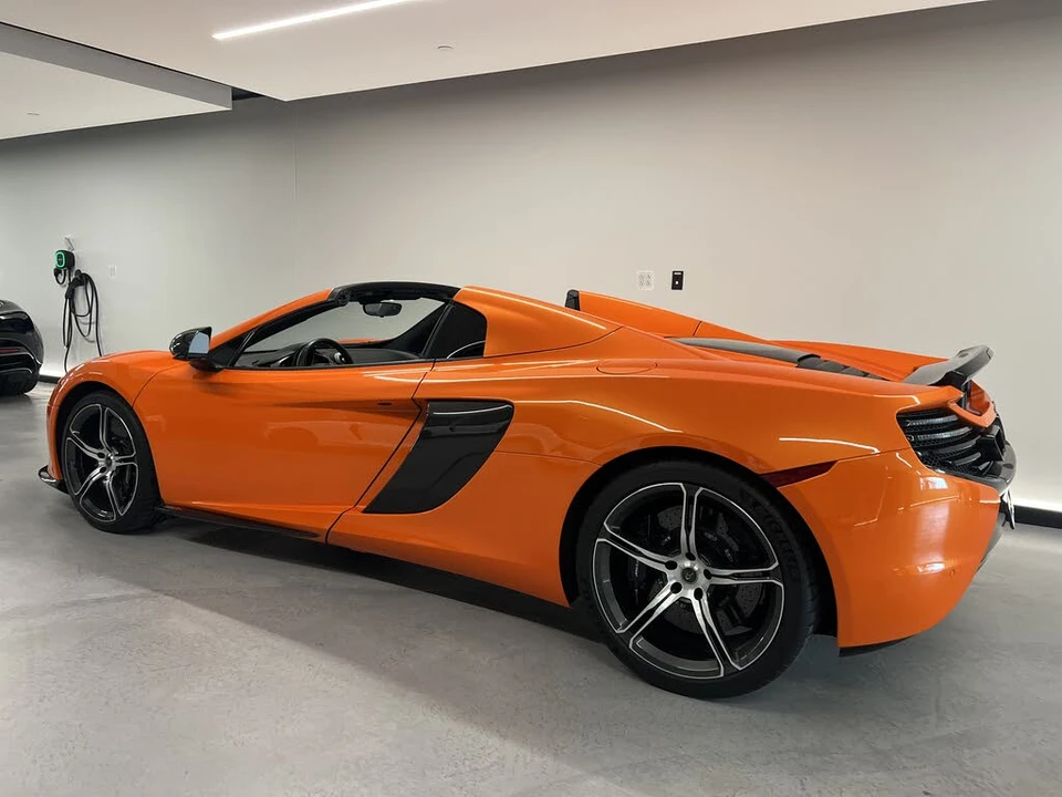 2015 McLaren 650S Spider - Image 19 of 26