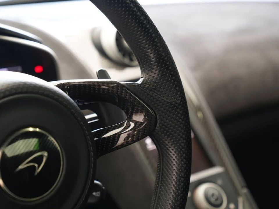 2015 McLaren 650S Spider - Image 19 of 31