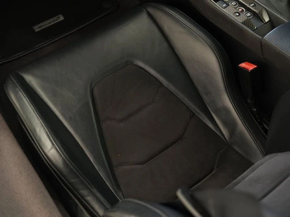 2015 McLaren 650S Spider - Image 25 of 31