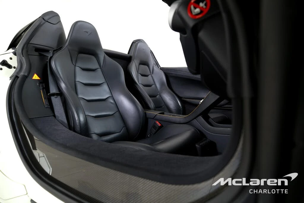 2015 McLaren 650S Spider - Image 20 of 31